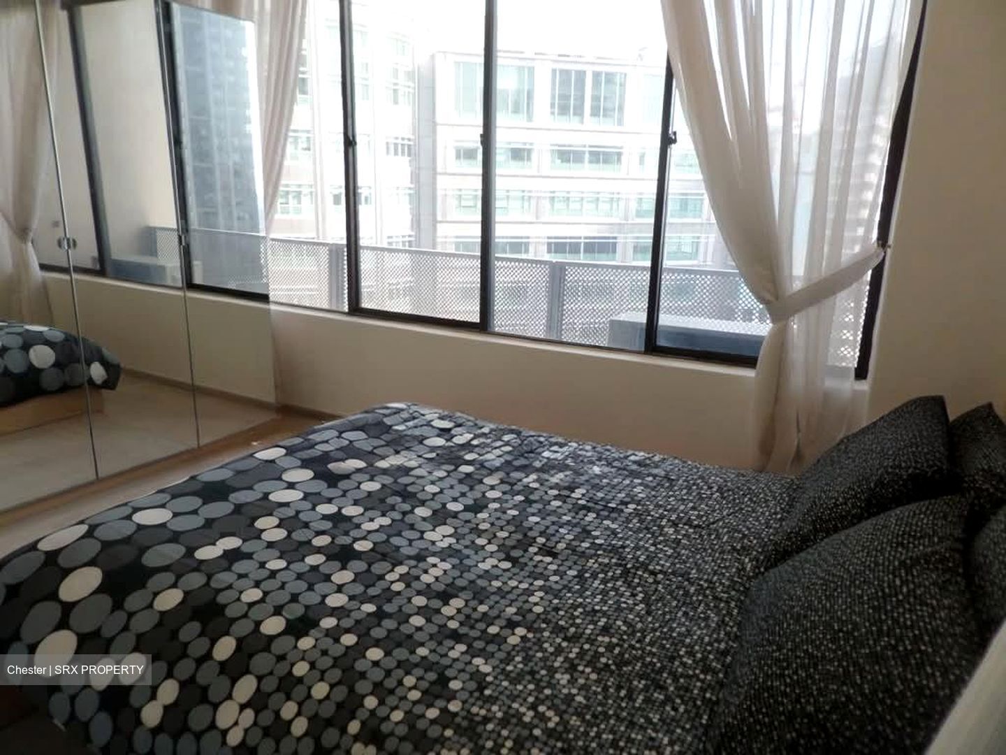 International Plaza (D2), Apartment #581343231
